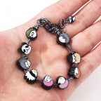 SONGCHANGJEWELRY DIY JJK Charm Bracelet Gifts – 9 Mini Anime Faces in Chibi Style – Gojo, Yuji, Sukuna, Panda & More – Removable Alloy Chain for Fans and Collectors