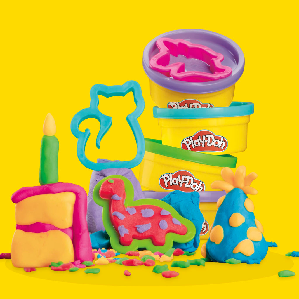 Play-Doh Party Favor Pack, Bulk 24 Pack of Modeling Compound with Cutters, Classroom Supplies for Arts & Crafts, Back to School Gifts & Prize Toys for Kids, Ages 3+ (Amazon Exclusive)