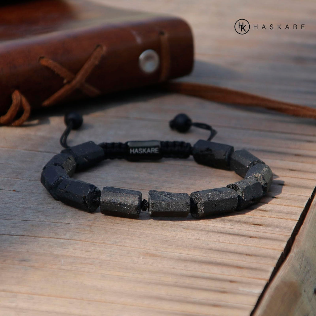 HASKARE Natural Stone Tourmaline Crystal Bracelets for Men, Protection Crystals Raw Black Tourmaline Beads Bracelet, Mens Energy Healing Bracelets for Anxiety, Handmade Bracelet Gifts for Men