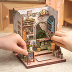 CUTEBEE Book Nook Kit - DIY Miniature House Dollhouse Kit for Adults and Teens, Booknook Tiny House Bookshelf 3D Wooden Puzzle, Gifts for Family (Champs-Élysées Florist)