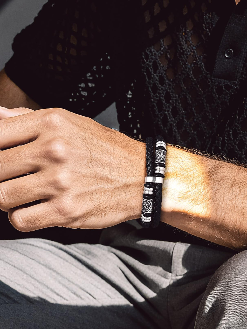 Bandmax Men's Norse Bracelet 8 inch Viking Celtic Knot Beads Bracelets Black Leather Braided Rope Wristband for Men Son Husband Grandson Gift For Father's Day Birthday Christmas Graduation