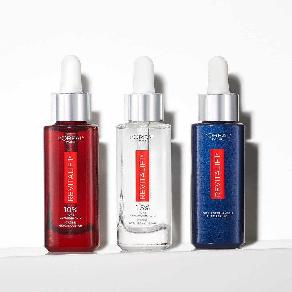 L'Oreal Paris Revitalift 0.3% Pure Retinol Night Serum, Reduce Deep Wrinkles, Fragrance Free 1 oz + Moisturizer Sample