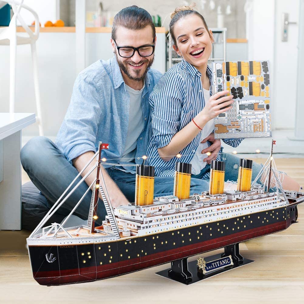 CubicFun Titanic 3D Model Ship Puzzle with LED Lights, 266 Pieces, 88 cm