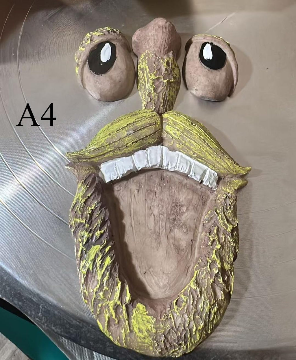 Garden Resin Tree Face Decor, Bark Look Forest Spirit Sculpture Outdoor Yard Creative Ornament (A1)