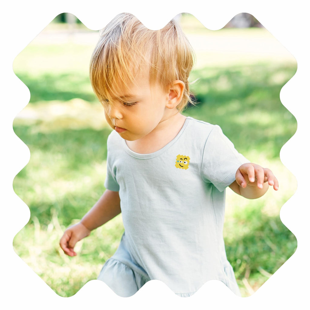 NATPAT BuzzPatch Mosquito Patch Stickers for Kids - All Natural, Plant Based Ingredients, Non-Toxic, DEET Free, Citronella Insect Patches, for Toddlers, Babies, Children (2 Pack, 96 Units)