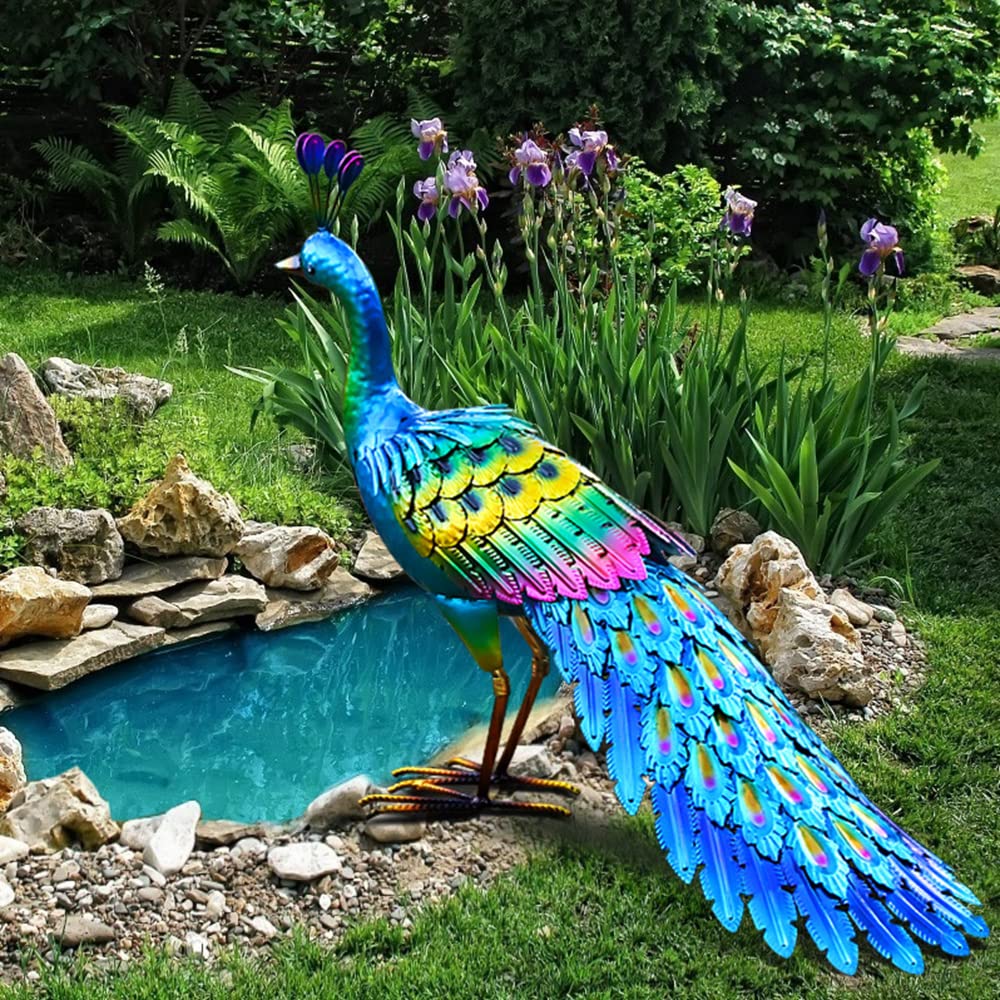 chisheen Metal Peacock Statue Garden Decor Yard Art Outdoor Gift for Women
