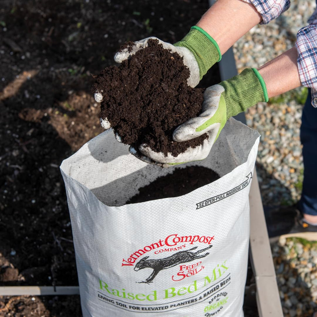 Vermont Compost Company Raised Bed Mix | High-Nutrient Compost-Based Potting Soil for Plants & Vegetables Organic Gardening - 20 Quarts | Gardener's Supply Co Exclusive