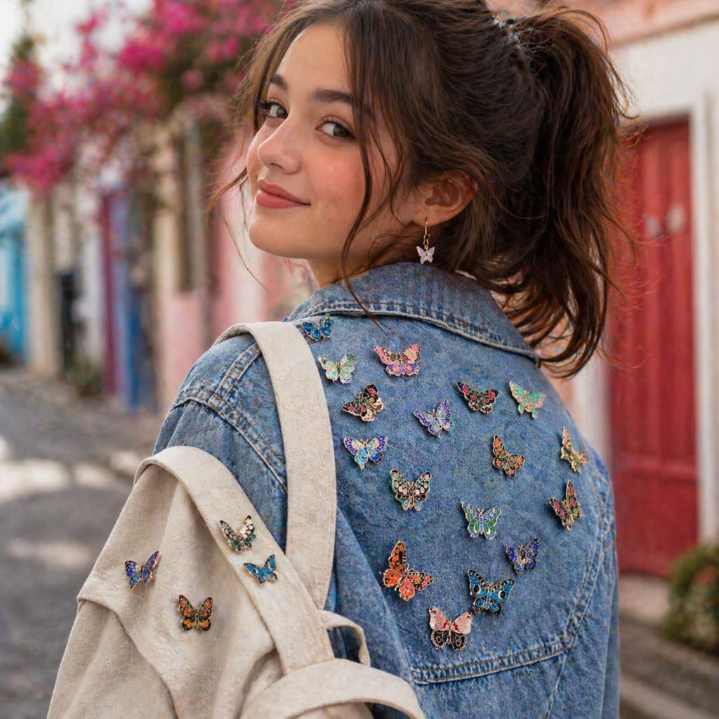 Ceenna 100 Pcs Enamel Pins Bulk Lapel Pins Brooches Decoration Gift for Backpack Clothes Women Mothers Teachers Nurse(Butterfly)