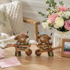 TERESA'S COLLECTIONS Garden Decor, Set of 2 Cute Highland Cows Sitting in Cart Garden Decor, Waterproof Resin Garden Statue, Highland Cows Gift, Garden Gift for Women Mom, Indoor/Outdoor