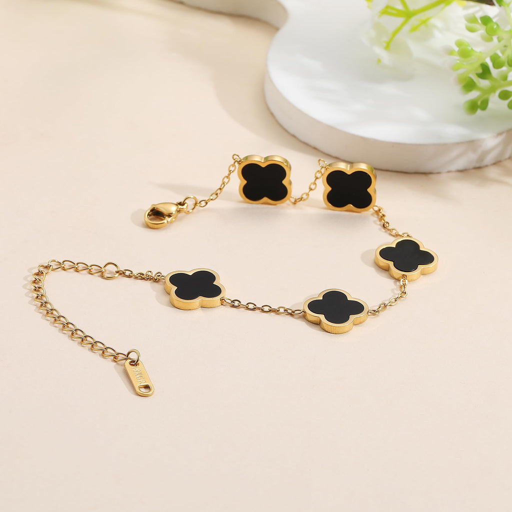 AIPPK 18K Gold Plated Clover Lucky Bracelet for Women White/Black/Red/Green Flower Four Leaf Link Bracelets Trendy Jewelry Gifts for Women (White+Black)