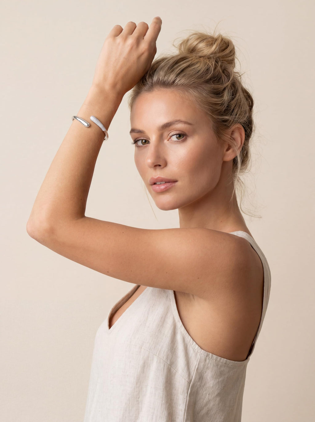 mulanci Gold Cuff Bracelets for Women, 14K Gold Plated Open Cuff Bangle Bracelet with CZ Pave, Minimalist Stackable Chunky Gold Bracelet for Women