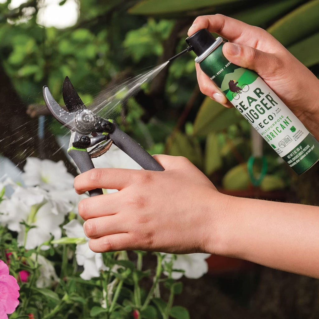 Gear Hugger Multipurpose Lubricant - Eco-Friendly (11 oz Bottle & 3 oz Bottle), Rust Remover - Garage Door Lubricant Spray, Door Hinge Lubricant & Lock Lubricant - Plant-Based, No Petroleum, No PTFE