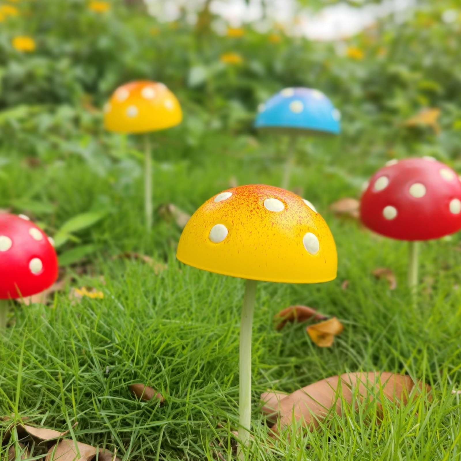 KIKTOP Mushroom Decor Fairy-Garden Outdoor Decor - Garden Decor Glow in The Dark Outdoor Spring Patio Shaking Head Yard Decoration 6 PCS Metal Mushroom Yard Stakes (Red2+Blue2+Yellow2)