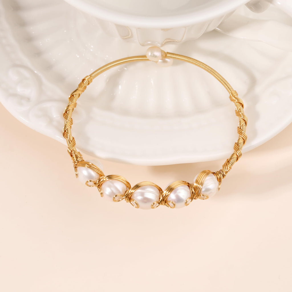 LOOYUUPEE Pearls Bracelets for Women, Natural Freshwater Pearls Bracelets Jewelry Bangle, Lucky Jewelry for Mom Lover Her Diameter 1.96 ins Adjustable (14K Gold Plated)