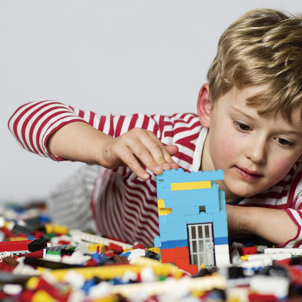 HUIZDQ 1500 Pieces Building Bricks, Classic Bulk Small Blocks, Classic Bricks Set Basic Building Blocks Compatible with All Major Brands