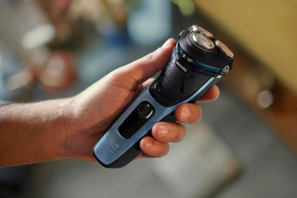 Philips Norelco 3600 Electric Shaver, Storm Blue