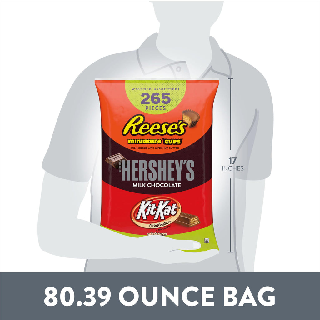 Hershey's Assorted Chocolate Halloween Candy Bulk Variety Pack, 80 oz