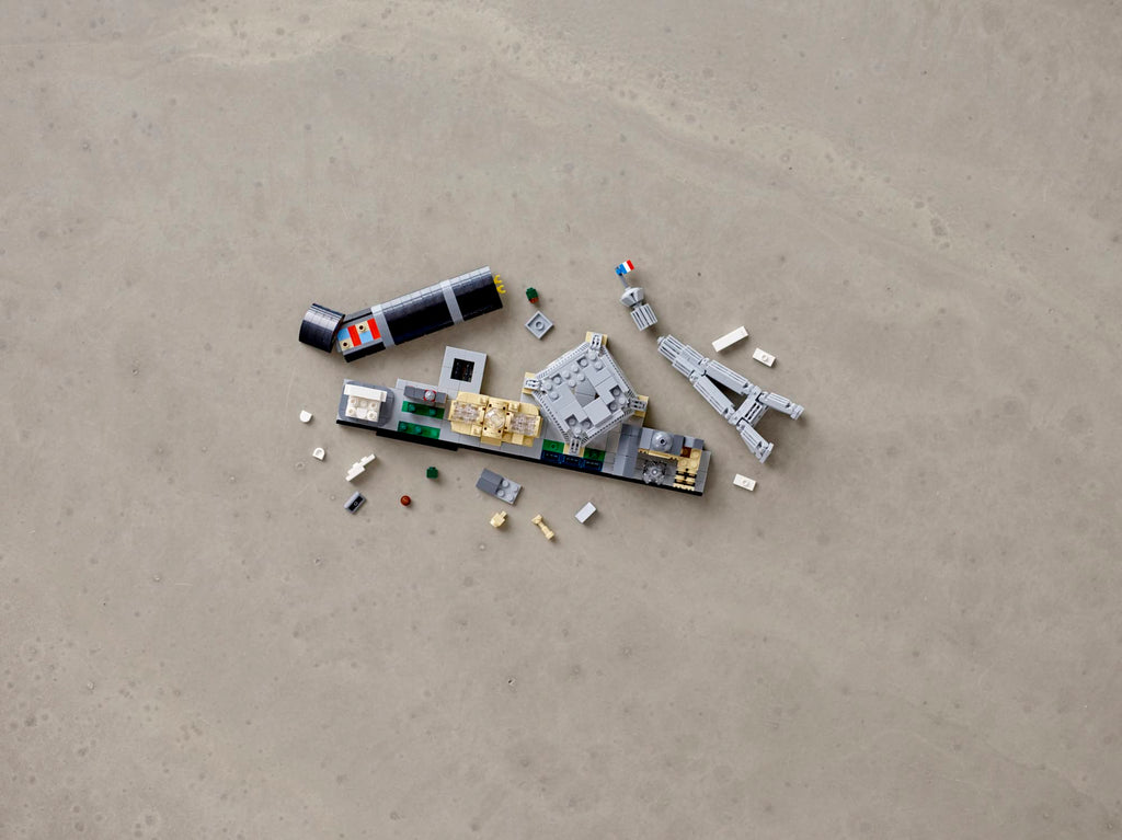 LEGO Architecture Paris Model Building Set - Detailed Display Building Blocks for Kids, Boys and Girls, Ages 12+ - Gift for Travelers - 21044