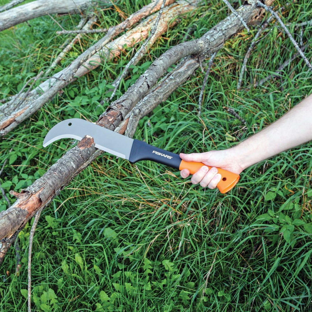 Fiskars 19" Brush Axe, 10" Curved Blade, Machete for Cutting Tree Branches