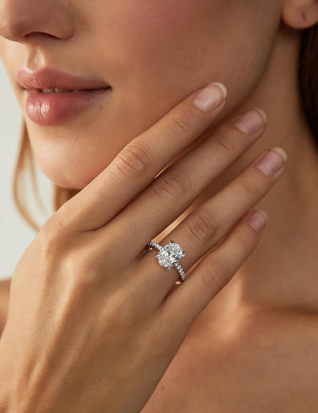 EAMTI Travel Engagement Rings for Women Oval Cut Wedding Bands Size 7