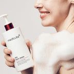 medicube Red Body Wash 14.10 Fl.oz I Low pH and Hydrating Cleanser with Salicylic Acid, Lactic Acid, Niacinamide and Hyaluronic Acid Suitable for Bacne Treatment | Korean Skin Care
