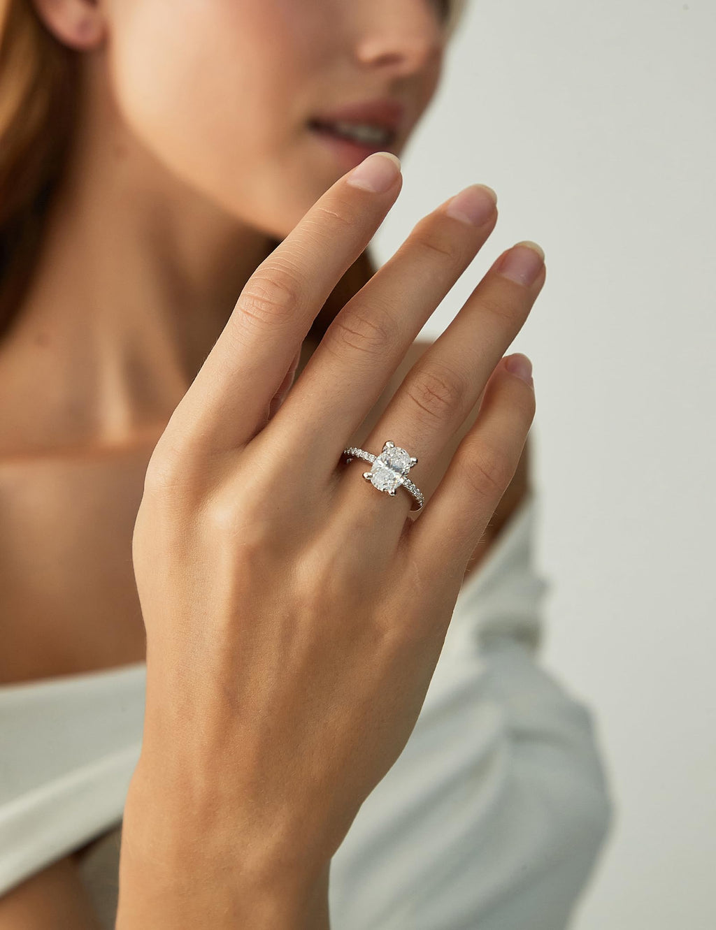 EAMTI Travel Engagement Rings for Women Oval Cut Wedding Bands Size 7