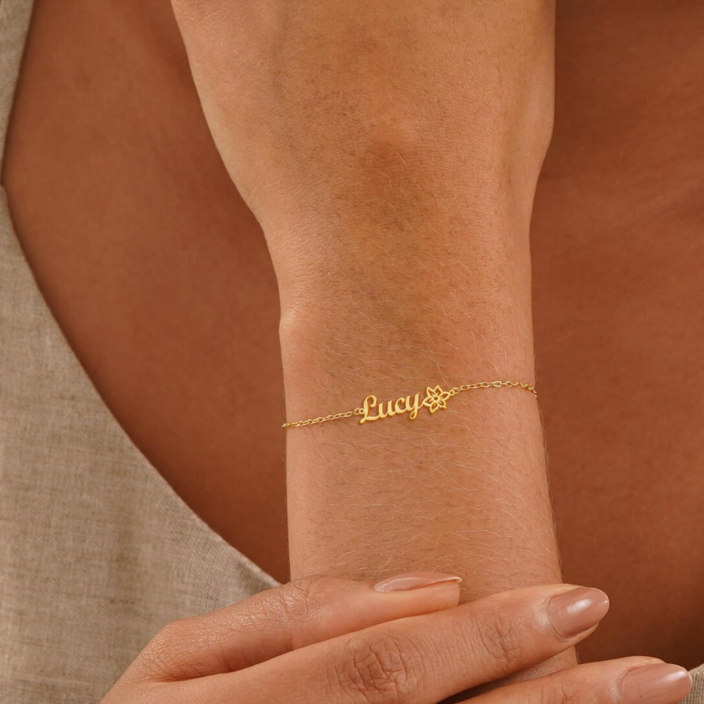 Elemtansy Custom Bracelet with Name and Birth Flower, Personalized Name Bracelets for Women, 18K Gold Plated Adjustable Charm Bracelet Personalized Birthday Gifts for Sister Mom