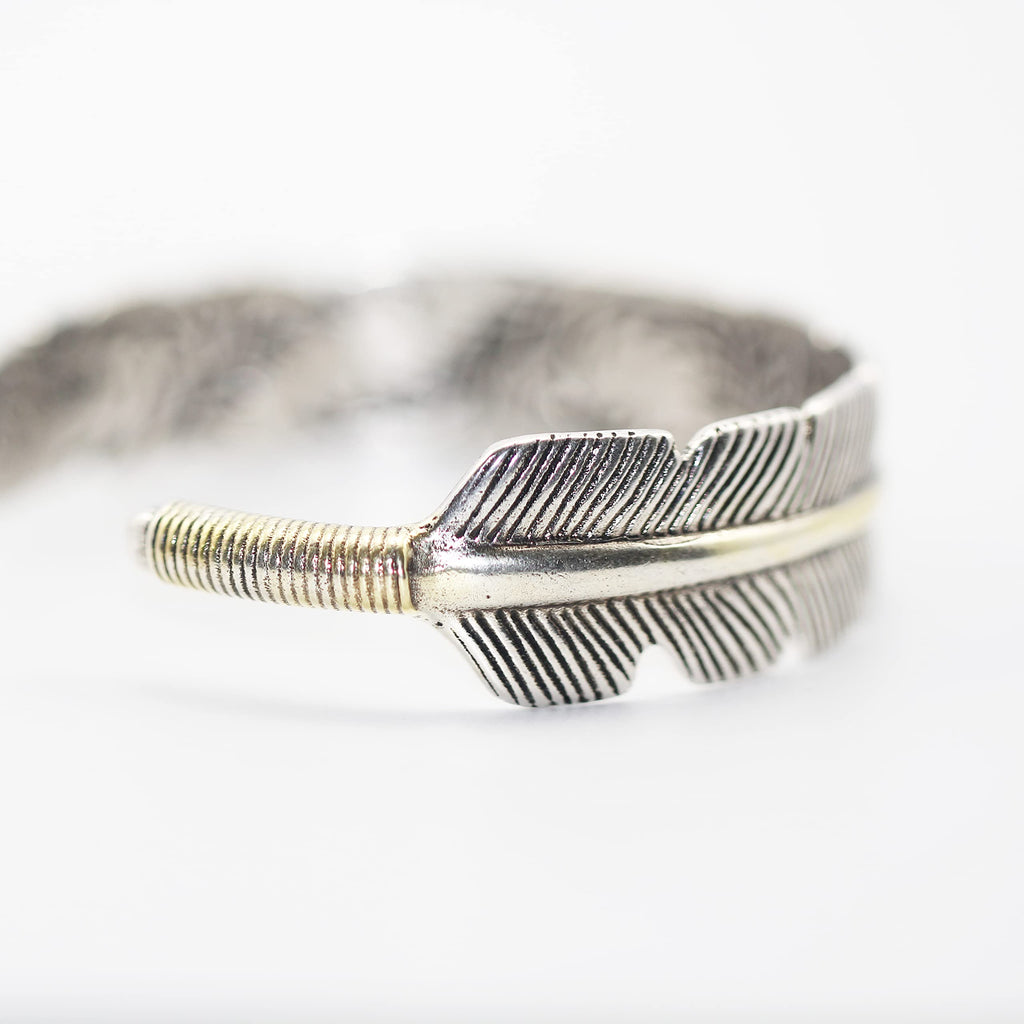 Innocence S925 Silver-Plated Antique Wide Feather Cuff Bracelet For Men Women Adjustable Retro Twisted Feathers Bracelets Gift Jewelry (Feather)