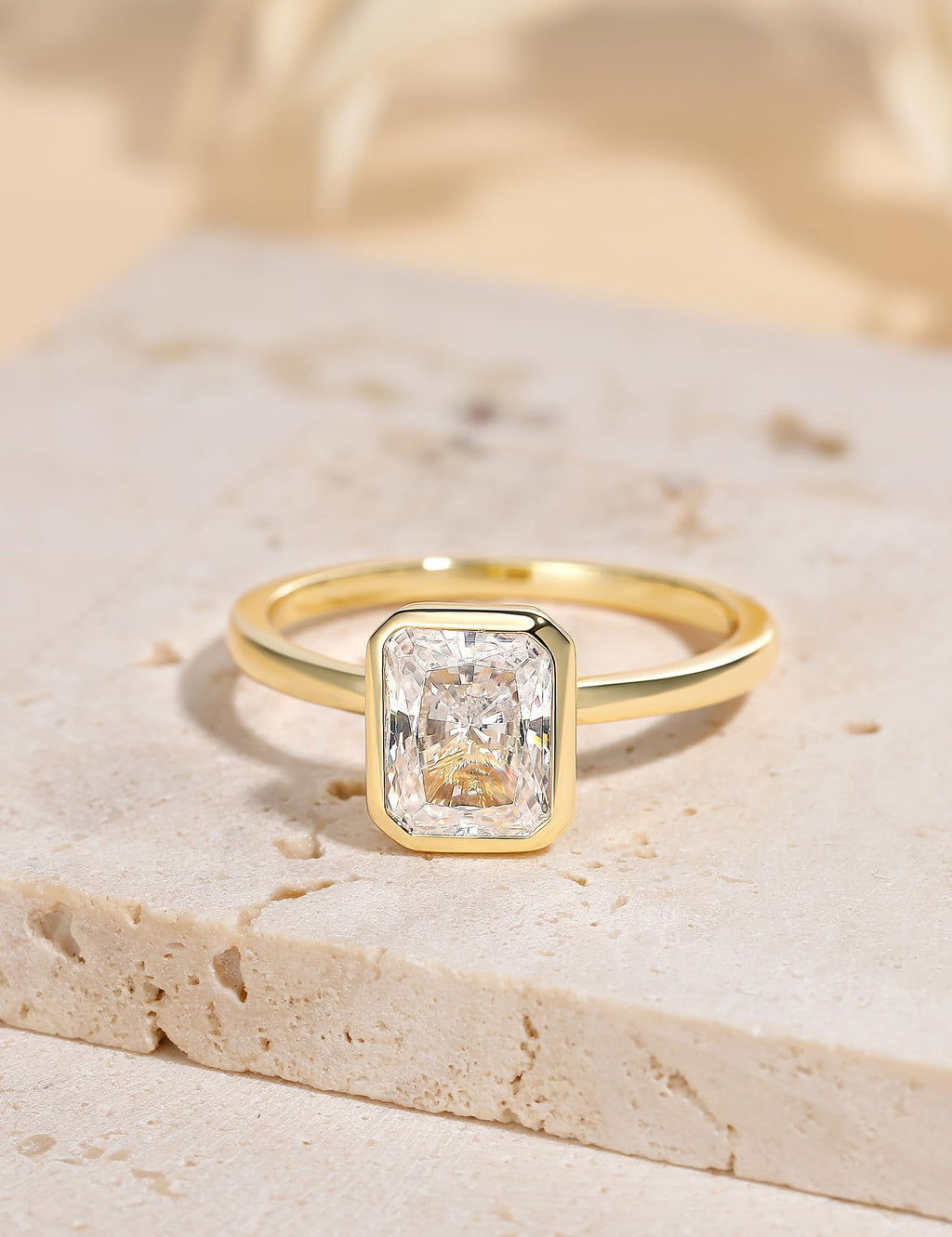 EAMTI Travel Engagement Rings for Women Radiant Cut Bezel Bands Size 7.5