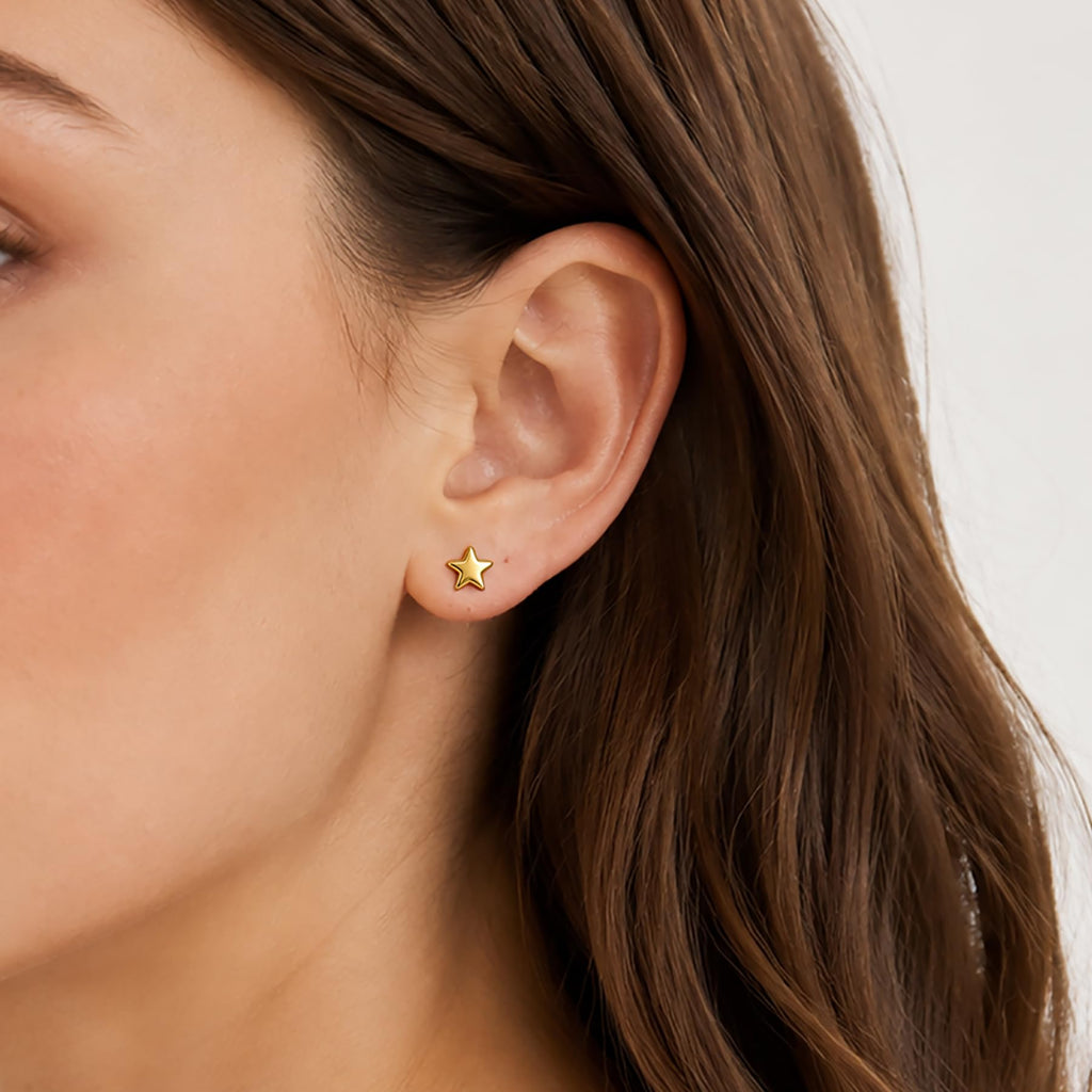CHIC & ARTSY Star Earrings 925 Sterling Silver Stud Earrings Small 18K Gold Plated Silver Star Stud Earrings for Women 6mm