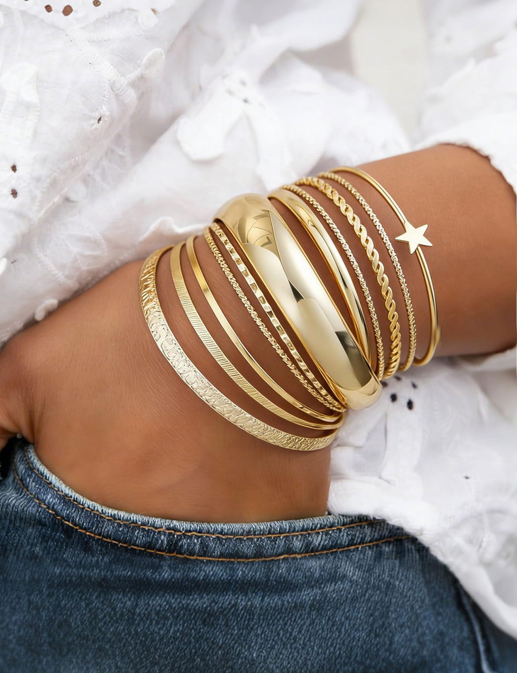 ÌF ME Gold Bangle Bracelets for Women, 19Pcs Multi Stackable Textured Bangles Set, Statement 14K Gold Plated Chunky Star Bracelet Stack Boho Jewelry Gifts