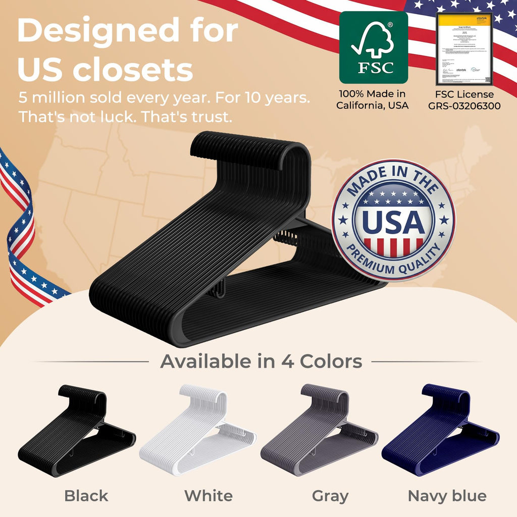HOUSE DAY Black Plastic Hangers 60 Pack, Slim Space-Saving Clothes Hangers