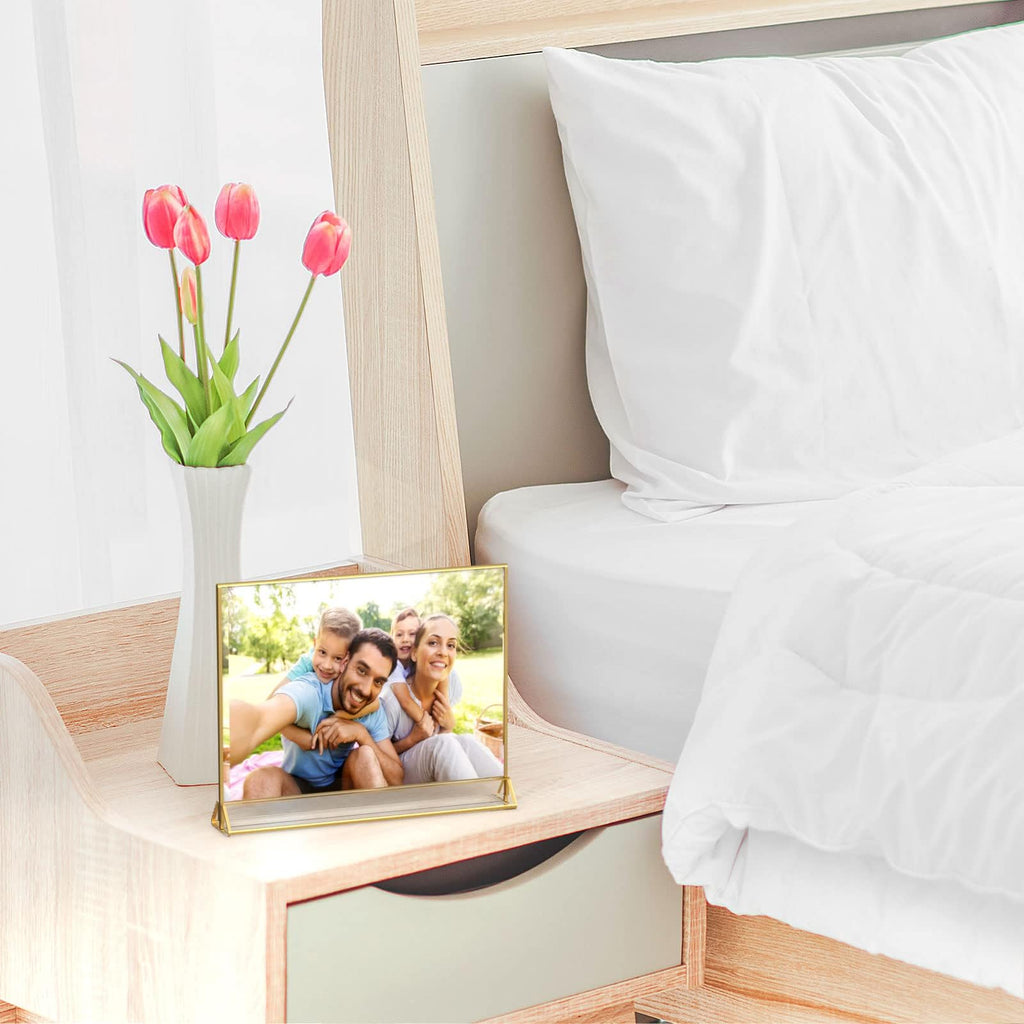NIUBEE 6Pack 6 x 4 Horizontal Clear Acrylic Sign Holder with Gold Borders, Double Sided Table Menu Stands Picture Frames for Wedding Table Numbers, Restaurant Signs, Photos and Art Display