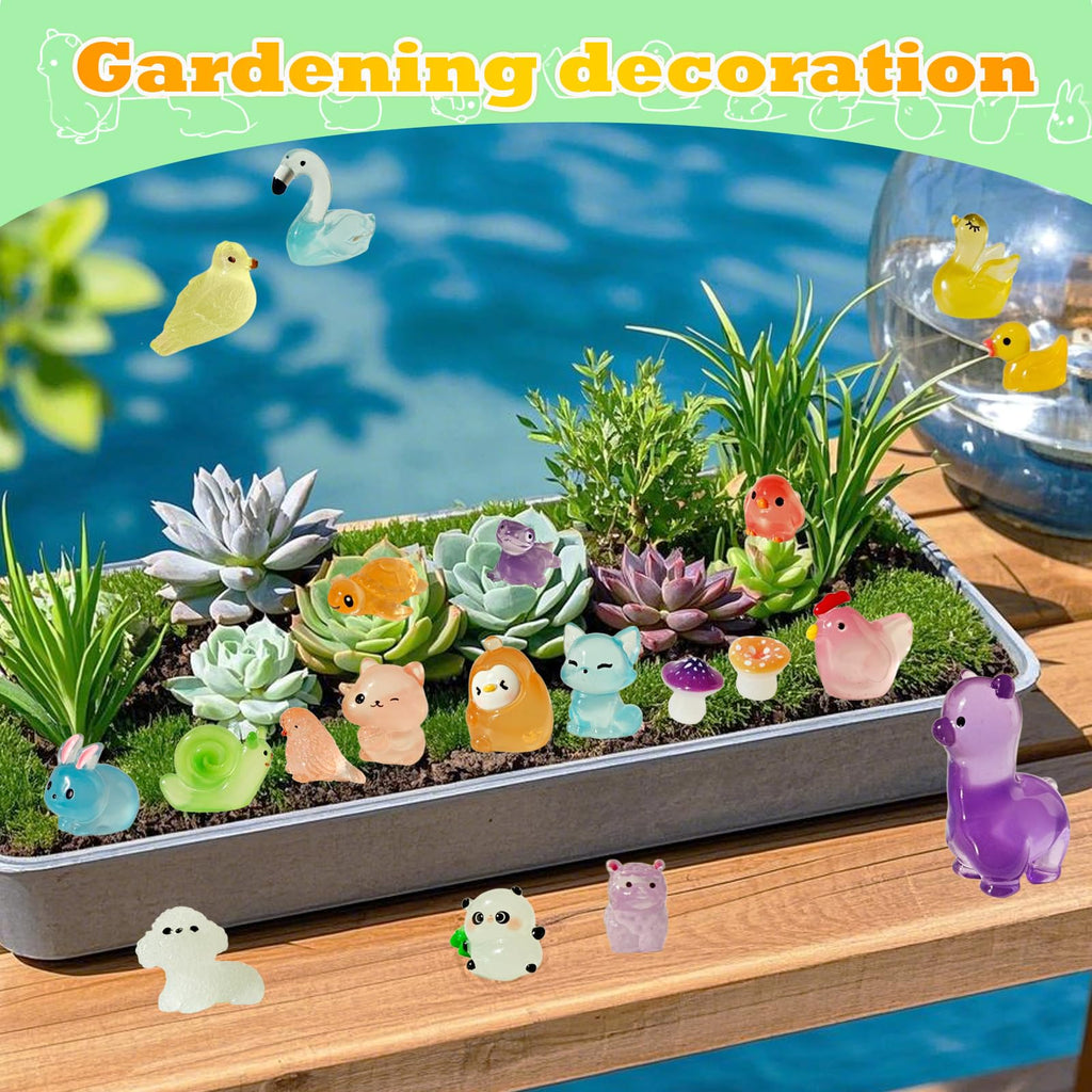 ZITU ISCHYROS Mini Resin Animals 100 Pcs to Hide, Tiny Resin Animals Bulk