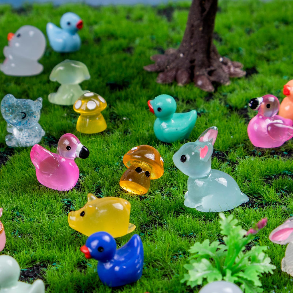 Teenzee 240 Pcs Mini Resin Animals Variety Tiny Animals Figures Miniature Little Small Animal Figurines Bulk for Micro Fairy Garden Landscape Accessories Hide Crafts Decor Aquarium