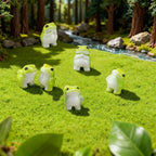 Novabright 30 Pcs Mini Resin Frogs, Small Figurines to Hide Bulk