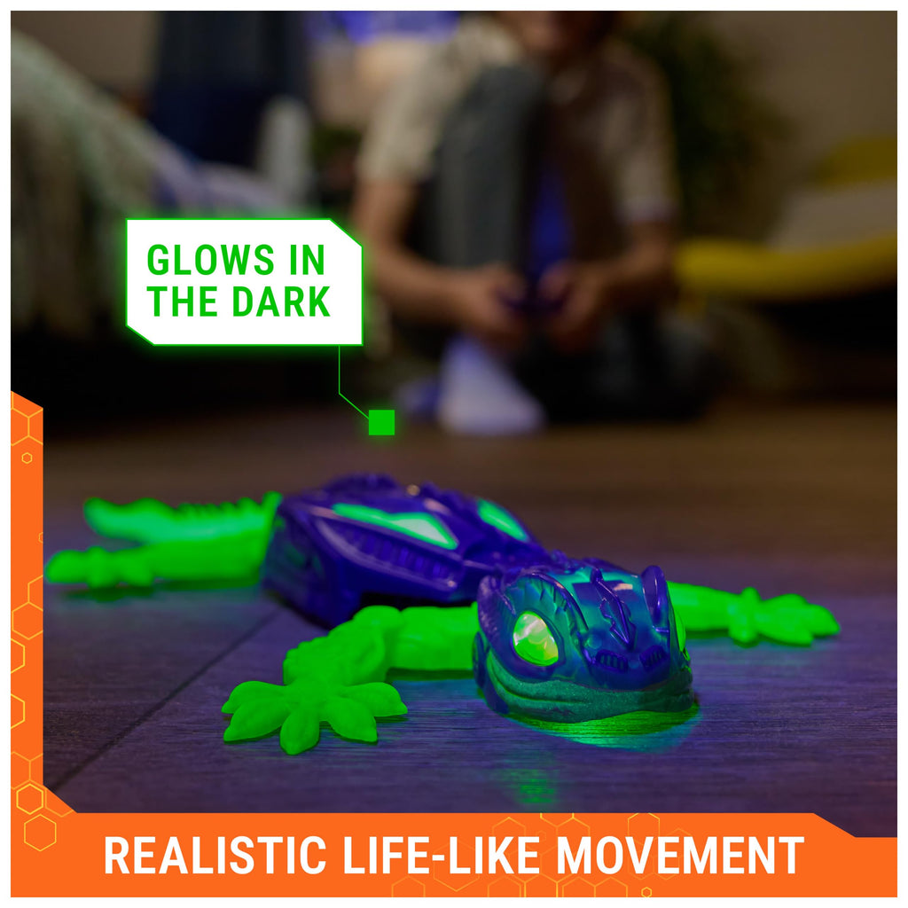 HEX BOTS Glow-in-the-Dark Wall Crawler Gecko Remote Control Toy