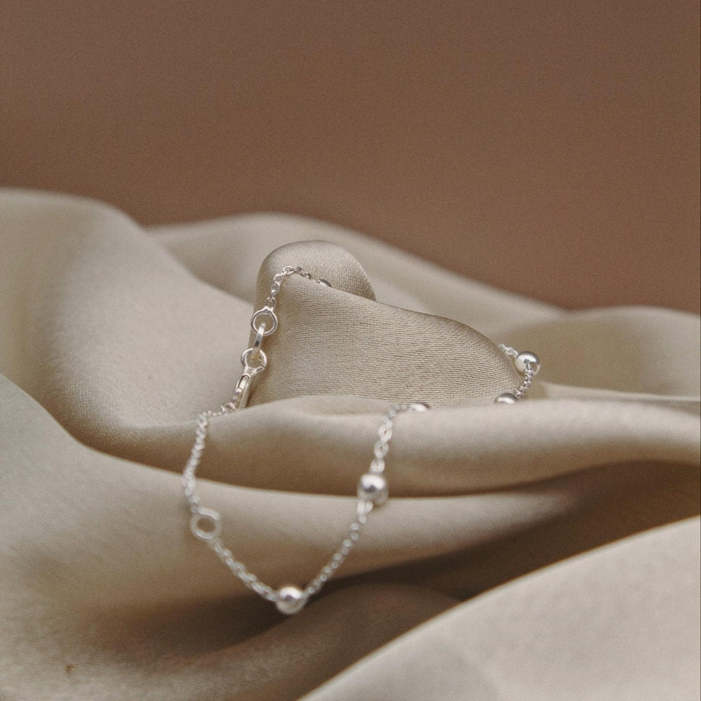 CHIC & ARTSY Ankle Bracelets 925 Sterling Silver Beaded Chain Anklets for Women Simple Foot Jewelry Adjustable Anklets for Women