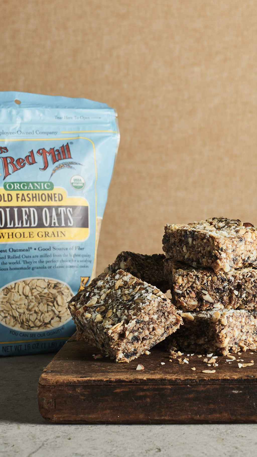 Bob's Red Mill Organic Old Fashioned Rolled Oats, 32oz (4 Pack)
