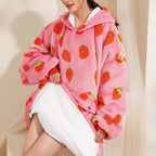 Narecte Oversized Blanket Hoodie Wearable Blanket Sweatshirt for Women Adults Soft Hooded Blanket Warm Oversized Hoodie Blanket Birthday Gifts for Women Christmas Gift for Friends Female Strawberry