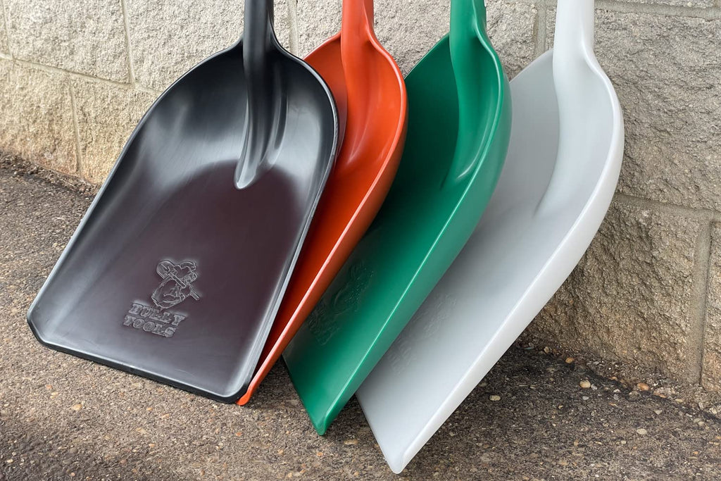 Bully Tools 42" One-Piece Poly Scoop Shovel D-Grip, Made in USA