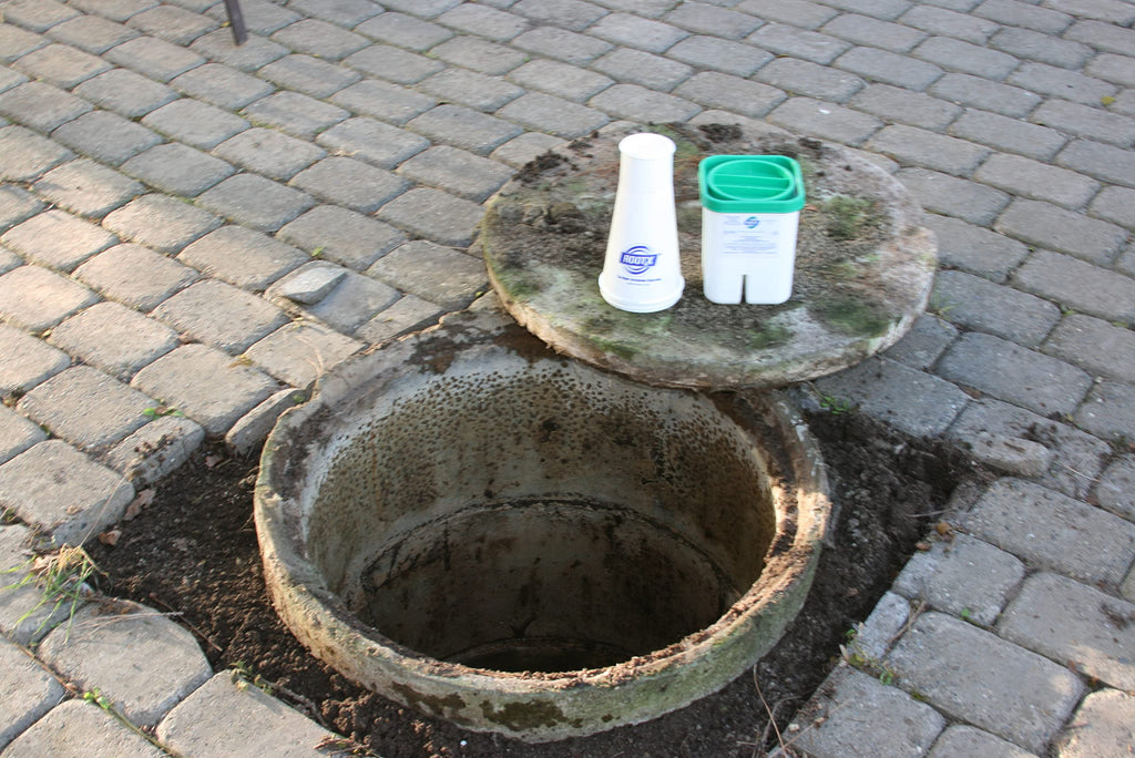 RootX - 4 LB. Jar (No. Funnel/Applicator) Foaming Root Control for Sewer Lines and Septic System