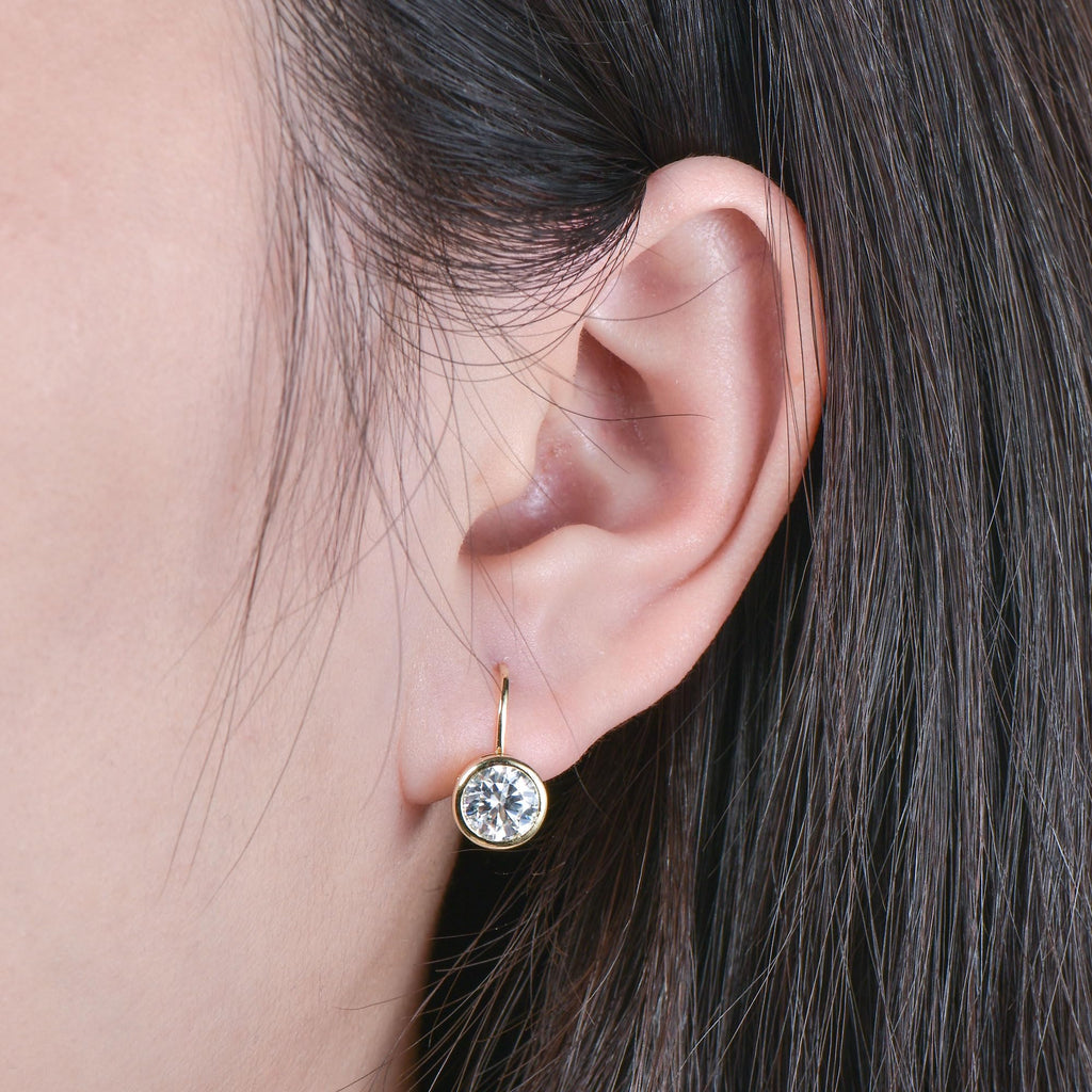 AOKSUNS Moissanite Leverback Hoop Earrings for Women, 14K Gold Plated Bezel Set Imitation Diamond Drop Earrings (Golden-2CTTW)