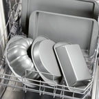 Farberware Nonstick Bakeware 9-Inch x 5-Inch Loaf Pan, Gray