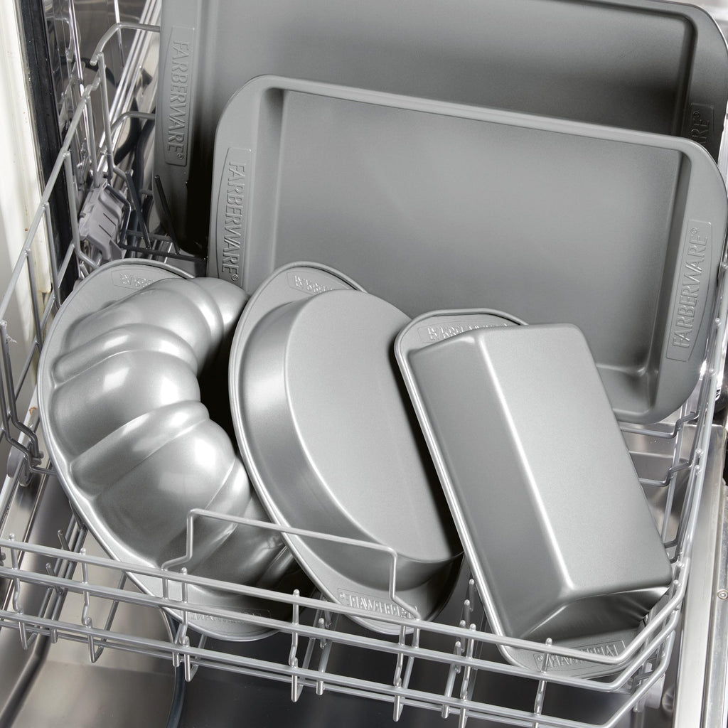 Farberware Nonstick Bakeware Baking Pan With Lid / Nonstick Cake Pan With Lid, Rectangle - 9 Inch x 13 Inch, Gray