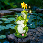 GIGALUMI Solar Garden Statues, Loving Frog Garden Decor