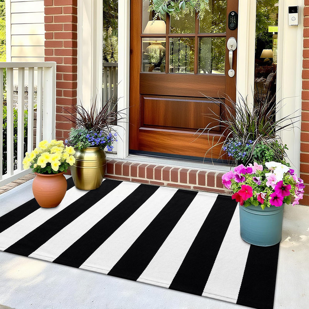 OLANLY Fall Door Mat, Black and White Striped Halloween Rug, 2'4" x 3'7"
