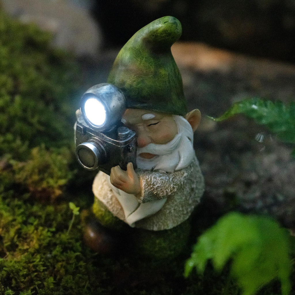 EPTUEGA Garden Gnomes Decorations for Yard - Garden Gnome Solar Statue Funny Outdoor Decor for Yard,Patio,Lawn,Unique Housewarming Gifts