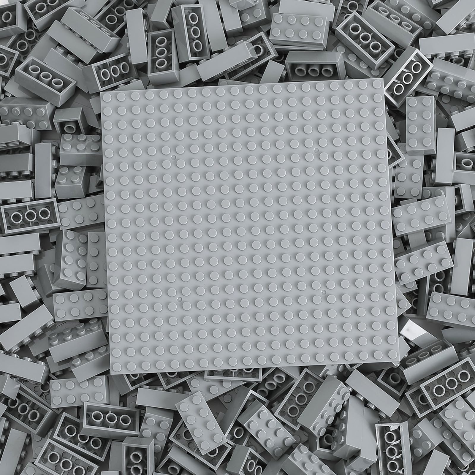 HUIZDQ 500 Piece Classic Building Bricks and 1 Gray Baseplate, 2x4 Bricks Bulk Creative Building Toys, Blocks Bulk for Kids Ages 6+, Light Gray