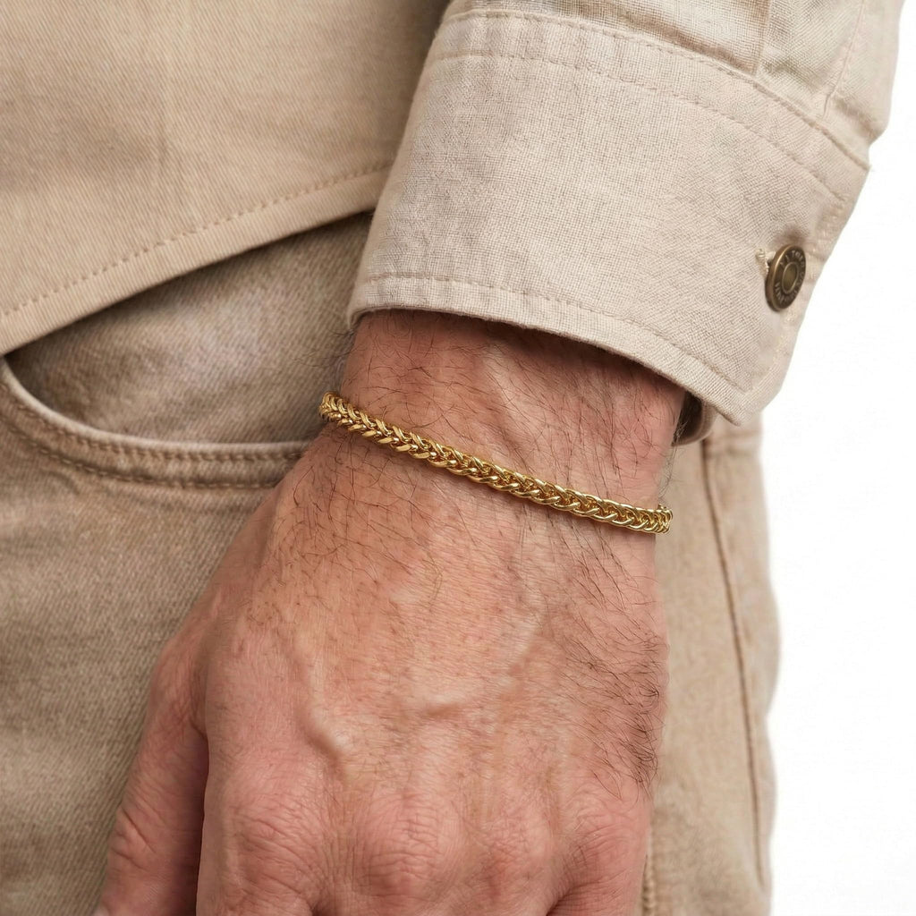 Galis Gold Rope Chain Bracelets for Women and Men - Unisex Premium Stainless Steel Bracelet for Men and Women, Gold Plated Non Tarnish Bracelet, One Wrap Wheat Chain Style with Lobster Claw Clasp 7"